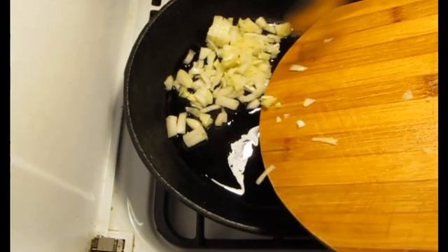 Постный суп с килькой Lean soup with sprats ENG SUB смотреть онлайн