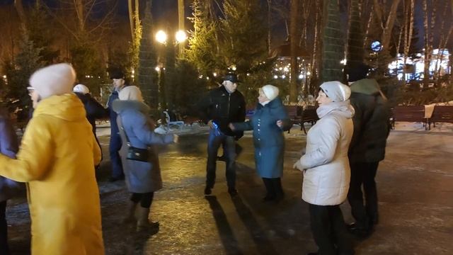 Kharkiv Харьков Танцы Ты позови меня любовь моя Парк Горького 2022 смотреть онлайн