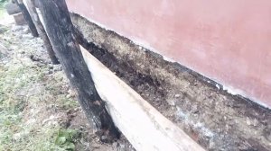 Завалинка-фундамент.