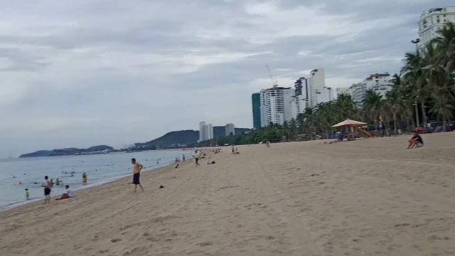 07.07.2021 Нячанг. Берег моря в районе Луизианы. смотреть онлайн