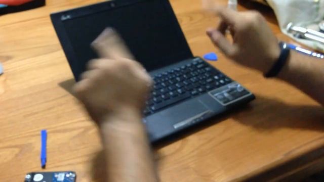 VIDEO UPGRADE EEEPC 1025C 2GB RAM &NB . смотреть онлайн