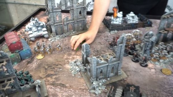 Sons of Horus vs World Eaters - Warhammer Horus Heresy (Battle Report)
