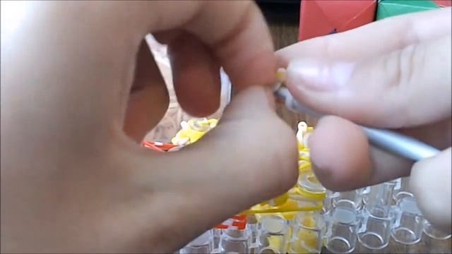 Попкорн из Rainbow Loom ♪♪♪ смотреть онлайн