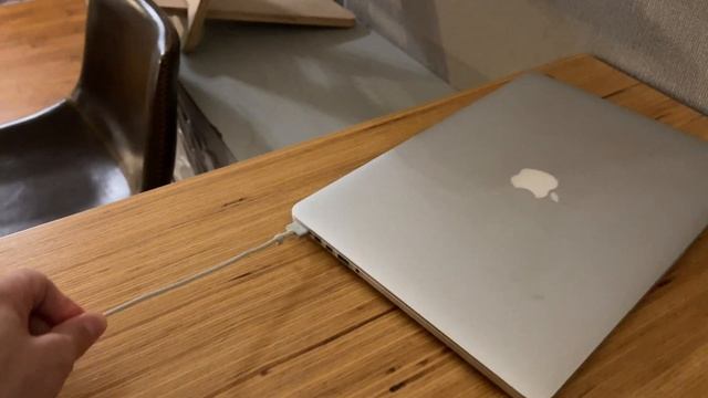 Is The New Macbook Pro's Magsafe TOO Magnetic?