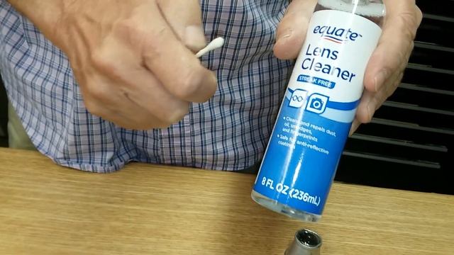 How to clean the Lens on CD Pro player смотреть онлайн