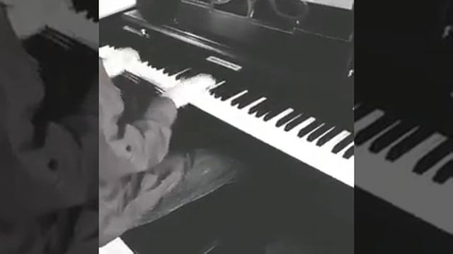🎼Just me playing the acoustic piano 🎹 - something that is not finished yet. смотреть онлайн