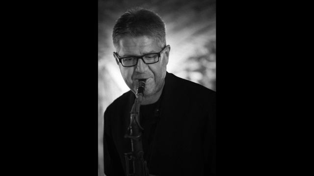 I'm Old Fashioned, LEININGERLAND BAND feat. Sven Hack, Markus Krämer, Thomas Bugert, Uwe Martin смотреть онлайн