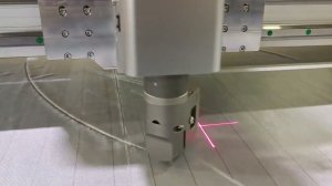 Обзор планшетного режущего плоттера по раскрою листовых и рулонных материалов