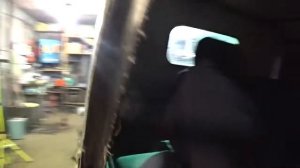 Где выбит номер кузова на УАЗике