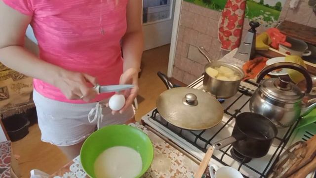 ??? Семейный влог. Чем сегодня занималась ? Вкусный пирог как Барни! смотреть онлайн