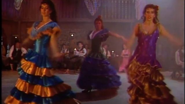 Benny Hill - Carmen (1985) смотреть онлайн
