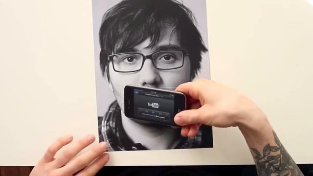 QR code-Content rich resume смотреть онлайн