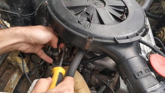 Skoda forman/favorit su-antifriz değişimi(Skoda forman / favorit water-antifreeze exchange) смотреть онлайн