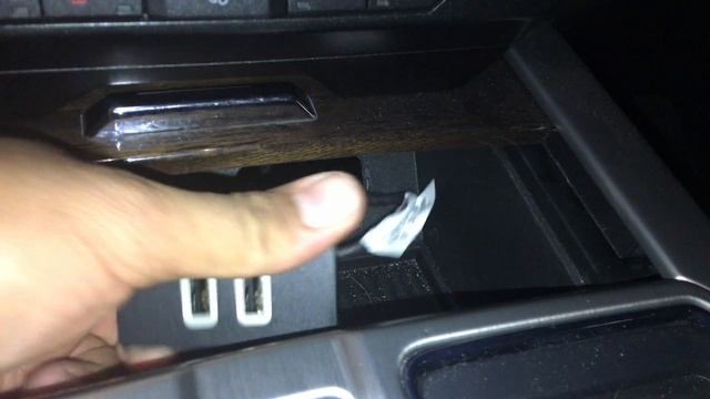 2015/16/17 Ford F-150 USB Port Swap смотреть онлайн