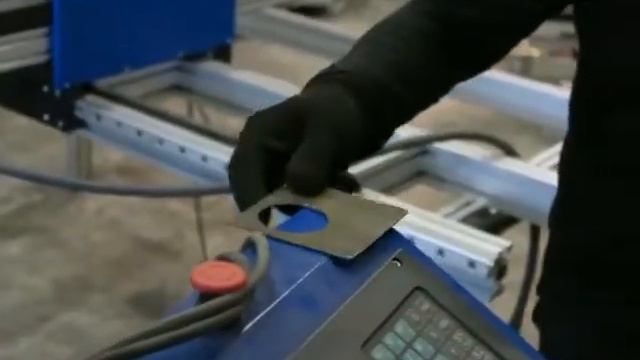 Плазменный раскрой ЧПУ - сталь низкоуглеродистая 1мм, 2мм, 4мм смотреть онлайн