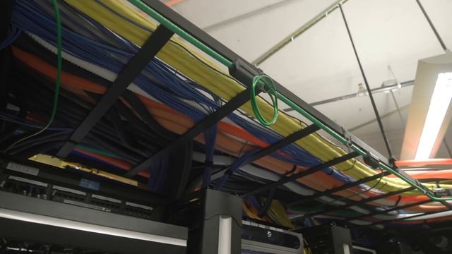 I Installed my OWN Cloud Server! See What Happened Next... смотреть онлайн