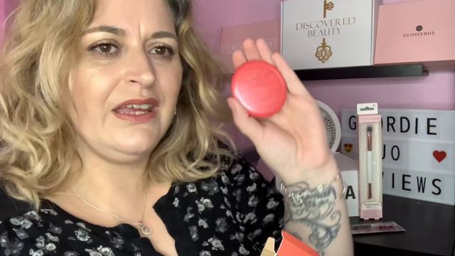 Agora October Makeup Mystery Box Unboxing / Agora App Subscription Box