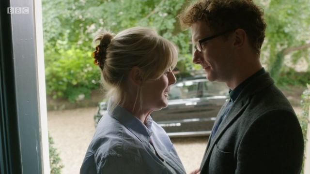 Caroline and Kate - P19: Caroline Receives Terrible News смотреть онлайн