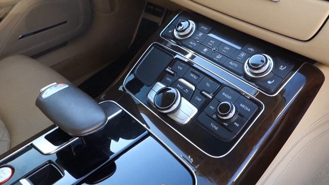 Audi S8 D4, 2015 rok смотреть онлайн