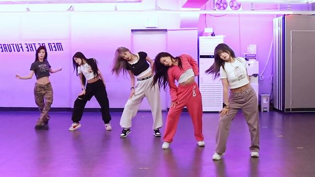 PIXY - 'Villain' Dance Practice Mirrored [4K]