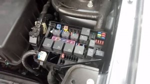 Geely Atlas. Подкапотное пространство без защиты