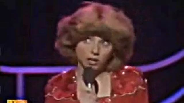 Lena Zavaroni Singing Jump Down Jimmy On Top Of The Pops 1980 смотреть онлайн