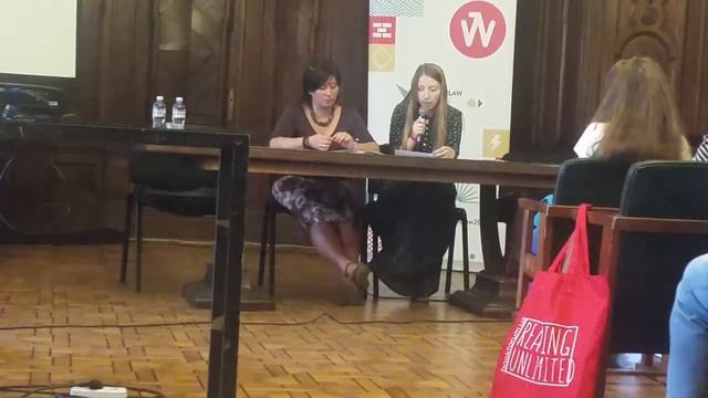 Читання з книги Станіслава Лема «Високий Замок» та роману Вікторії Амеліної «Дім для Дома». Львів. смотреть онлайн