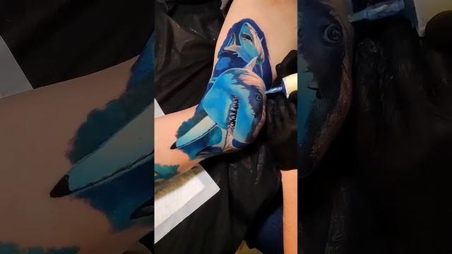 Wonderful details of this baby shark piece! смотреть онлайн
