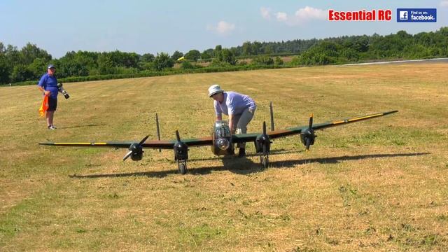 Boeing B-17 Flying Fortress CRASH LANDING смотреть онлайн