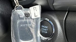 Легендарный японский пикап Toyota Hilux, цены во Влвдивостоке и в Японии.