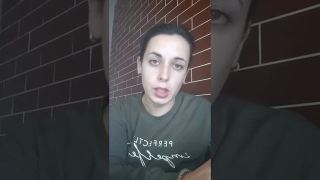 Уход за кожей лица зимой. Мифы и реальность смотреть онлайн