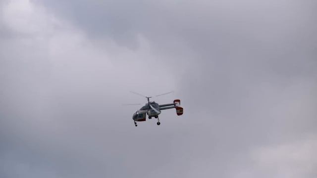 STUNNING HUGE RC KAMOV KA-26 COAXIAL SCALE MODEL ELECTRIC RUSSIAN TRANSPORT HELICOPTER FLIGHT DEMO смотреть онлайн