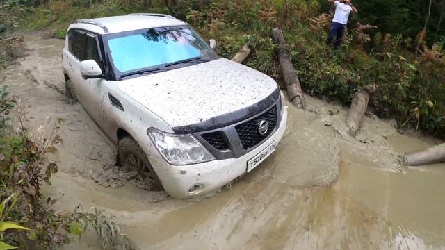 Nissan Patrol Y62 - Off Road - Едем на Манскую петлю - 11 смотреть онлайн