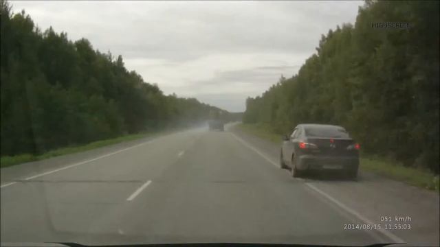 Лопнуло колесо у грузовика. смотреть онлайн