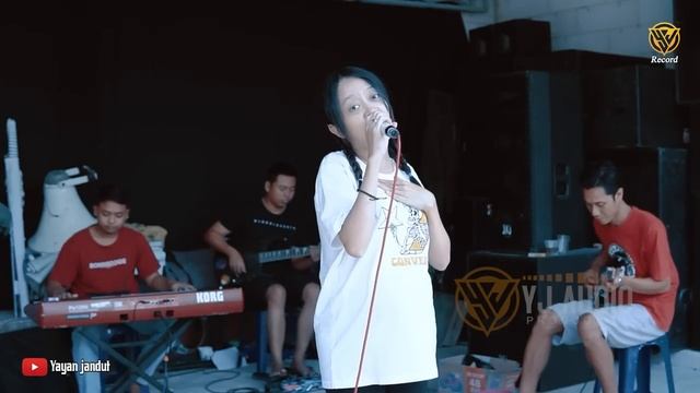 Sesi TABUHAN di Studio Yj Record.. Cak yayan Ngawur main kendangnya, Bikin emosi yang lihat смотреть онлайн