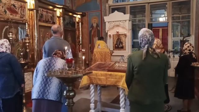 Молебен перед Чудотворным образом Казанской Божьей Матери - матушка Валентина Корниенко смотреть онлайн