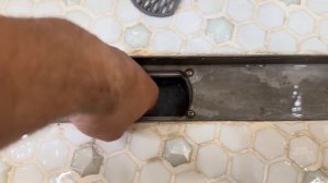 Как правильно сделать слив в бане. Баня своими руками !