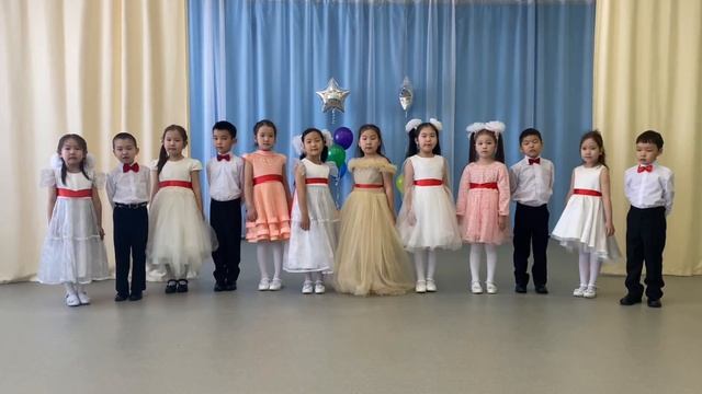 МБДОУ Нижне-Бестяхский д/с «Сказка» Сулусчаан «О5олорум-мин дьолум» смотреть онлайн