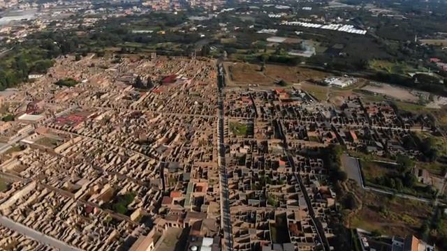 Pompeii And Vesuvio 4K, Fly Over Pompei, Pompeje, Pompeji | Aerial Drone Footage