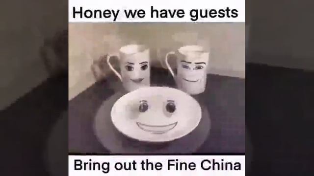 Honey, we have guests, Bring out the Fine China. смотреть онлайн
