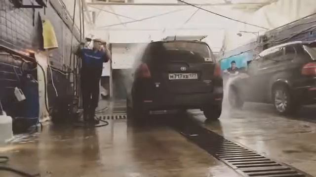 TOYOTA Corolla Verso By LUSSO