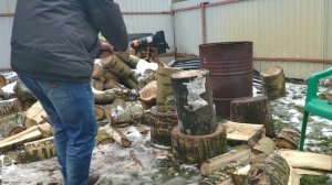 Колун FISKARS Solid 1023516 черный L средний обзор