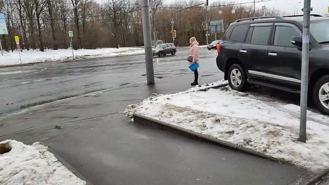"У Клиентов нет денег". Вам говорит такое менеджер? Он просто не верит в свои возможности. смотреть онлайн