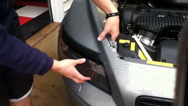 Volvo S40, Headlight Removal смотреть онлайн