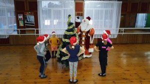 Вокруг ёлочки нарядной