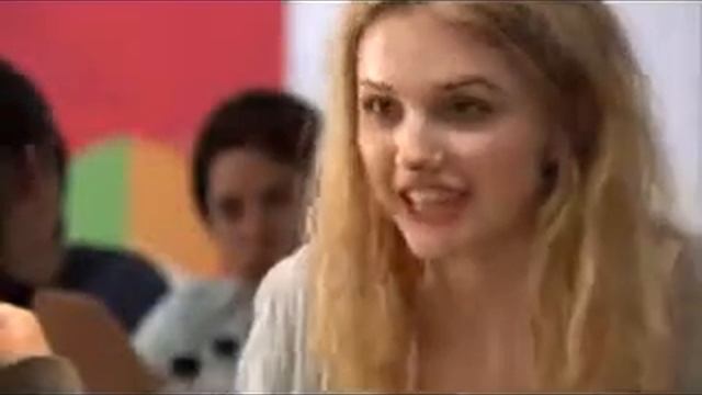 Cassie_(01x02)- как едят анорексики.flv смотреть онлайн