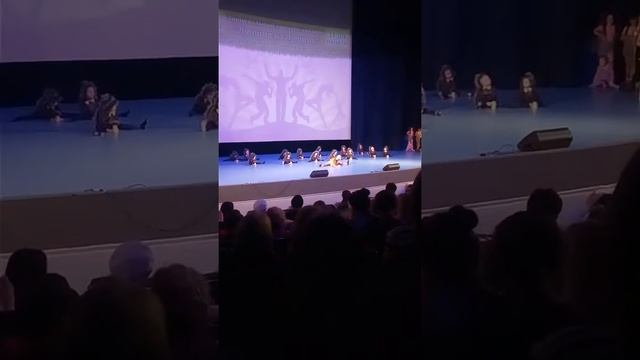 Танцы.Выступление Софии Ёжики смотреть онлайн