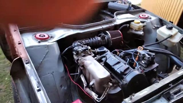 Нормальна Робота двс #audi 2.0i в #azlk2141 смотреть онлайн