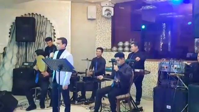 Imronning konsertidagi bola ustozlar davrasida смотреть онлайн