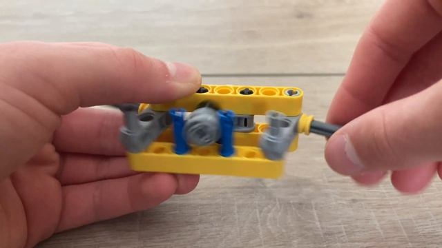 3 Ways To Make Steering | Lego Technic смотреть онлайн